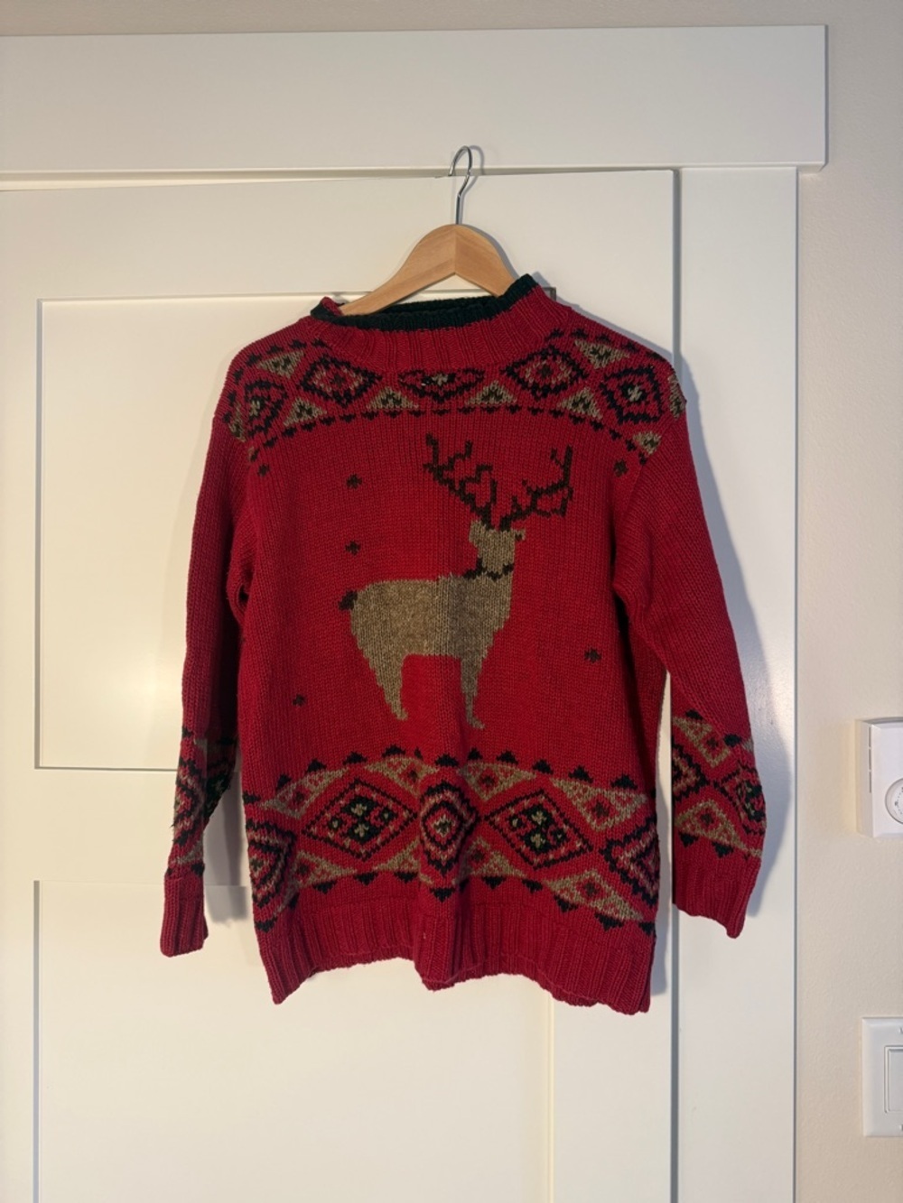 Eddie Bauer Red Crewneck Deer Fair Isle Sweater
